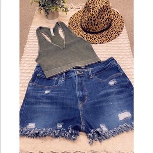Distressed shorts!!